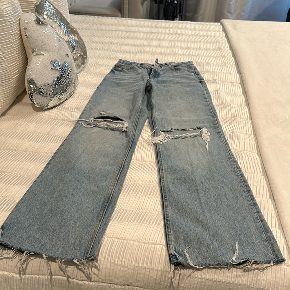 Wide leg ripped jeans
